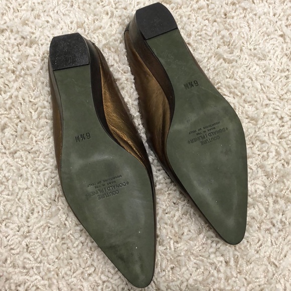 SIGNED Donald Pliner Mules - Picture 5 of 7